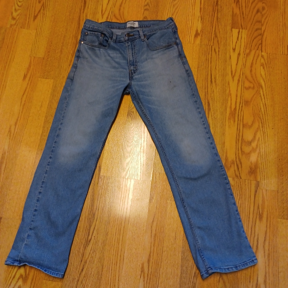 Men's Denizen by Levi's Relaxed Jeans.